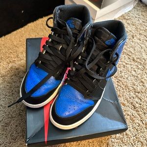 Royal blue 1s